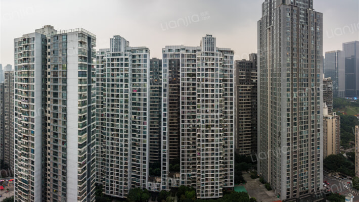 中冶重庆早晨外景图