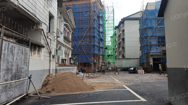 锦南新村外景图