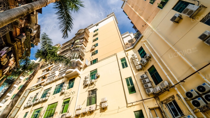 弘龙商业城外景图