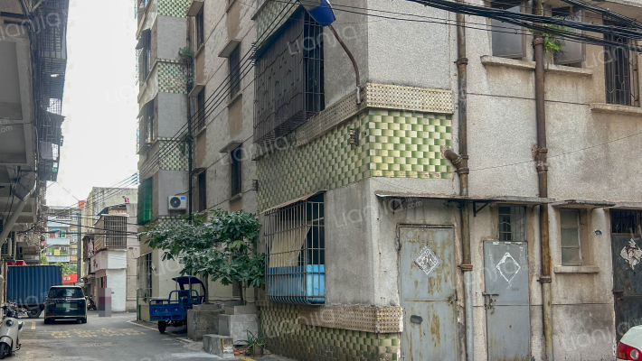 吉庆巷12号外景图