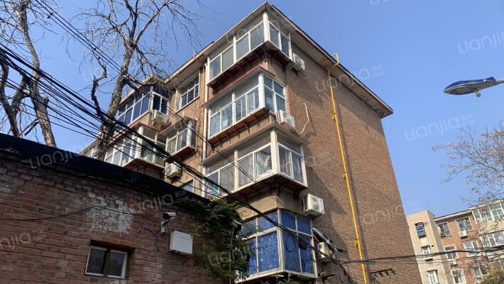 乡镇企业局宿舍外景图