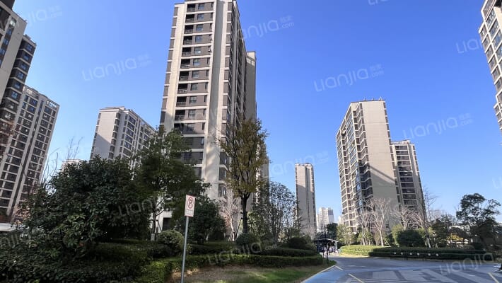 韵动四季花园外景图