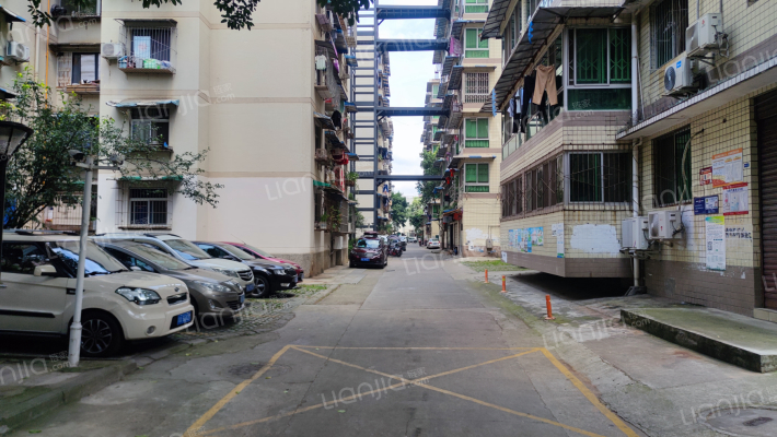 航天中二区外景图