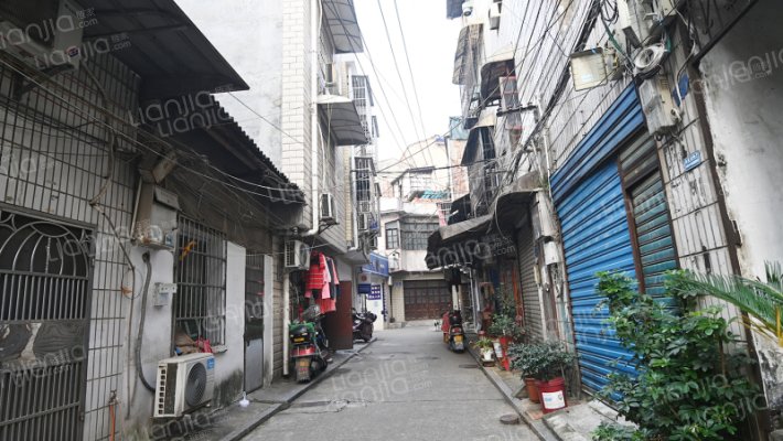 砚瓦池前街24号外景图