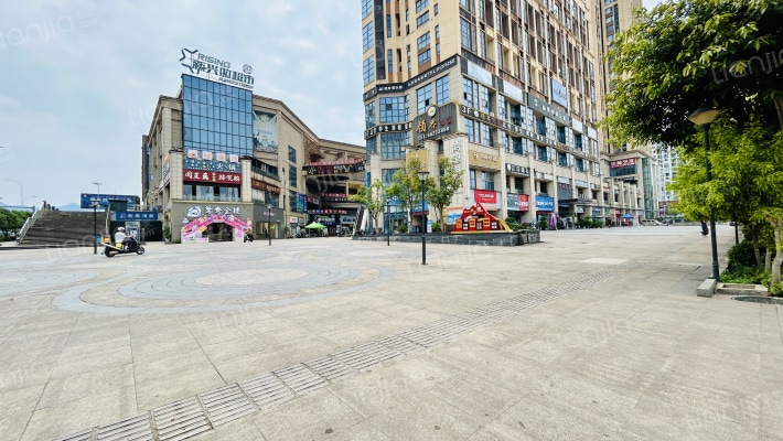 新科城市广场外景图