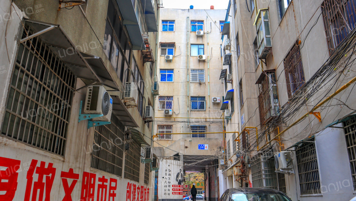 开阳路北段84号院外景图