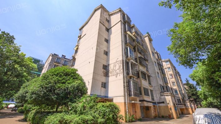 洪都公园小区外景图