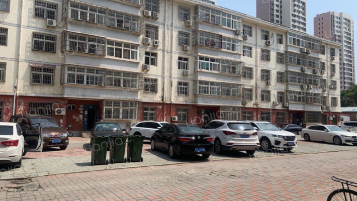 佳园小区外景图