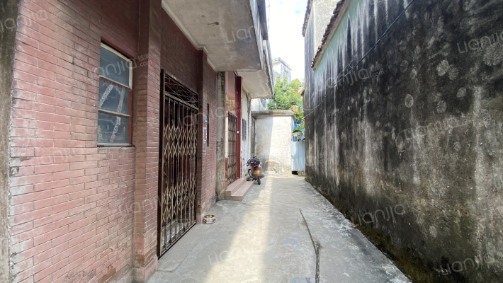 东头四巷外景图