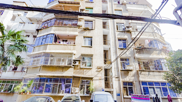 蔡甸公路外景图