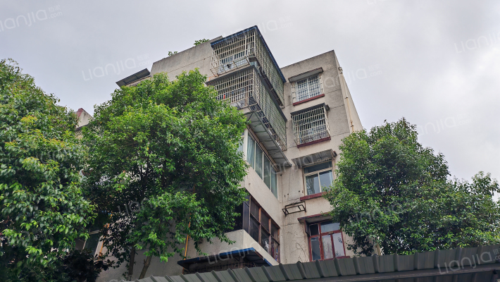 中医院老宿舍外景图