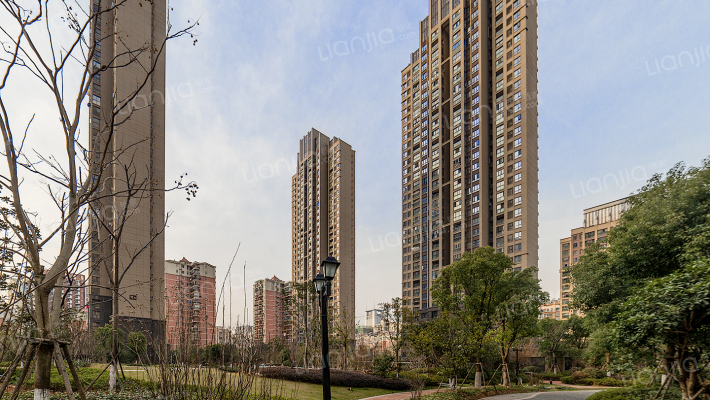 百瑞景中央生活区四期外景图