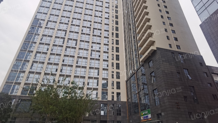 梦魔方广场外景图