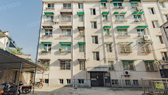 宝塔路17号院外景图