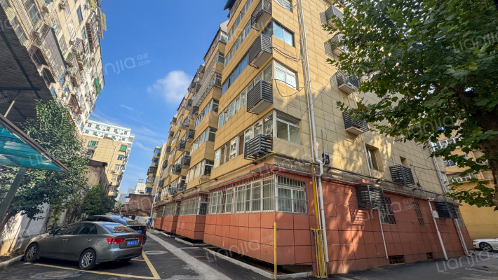 航天大厦小区504所家属院外景图