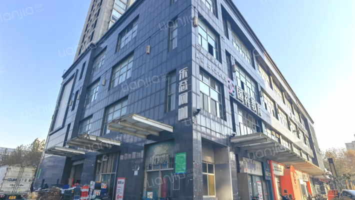 虹桥新天地北楼外景图