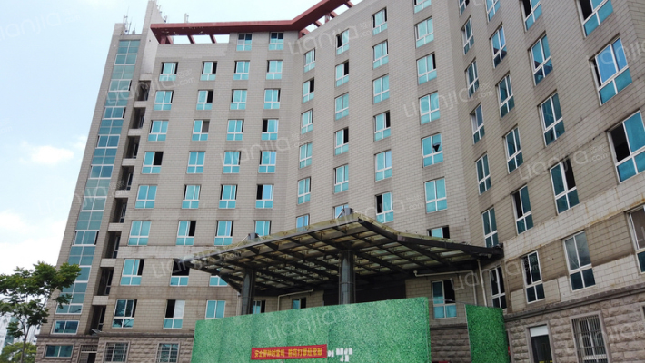 华博大厦外景图