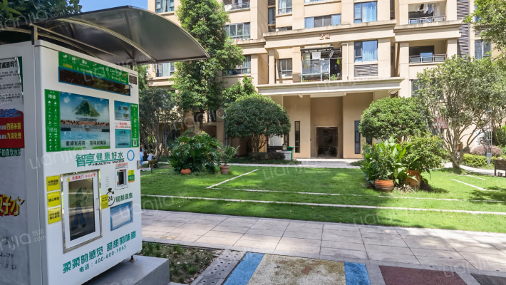 中国铁建花语佰骊外景图