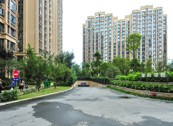 中铁西郡英华三期楼盘图片