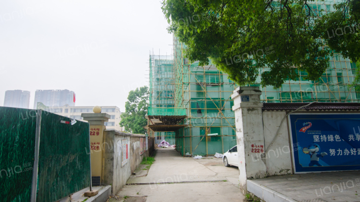 蔡甸大街222号外景图