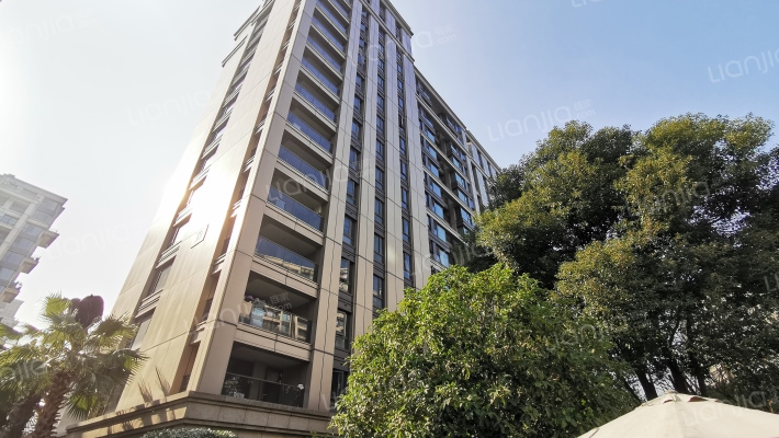 金色黎明三期外景图