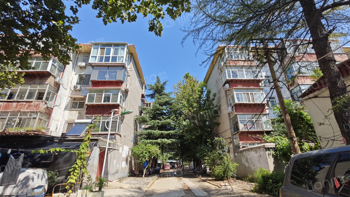 电建生活区外景图