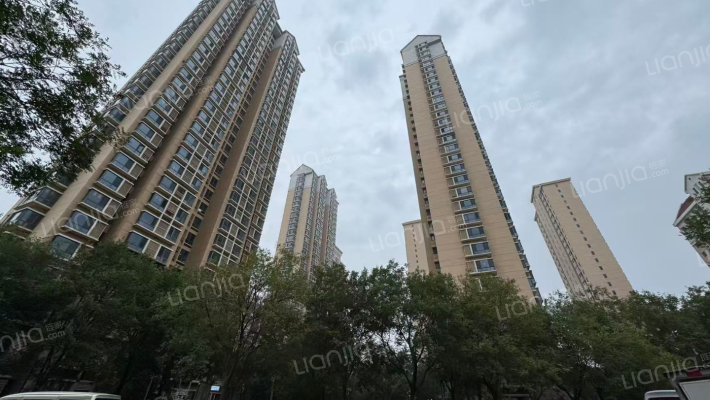 德盈里外景图