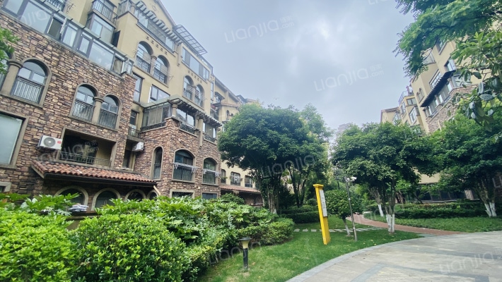 金科米兰花园一期外景图