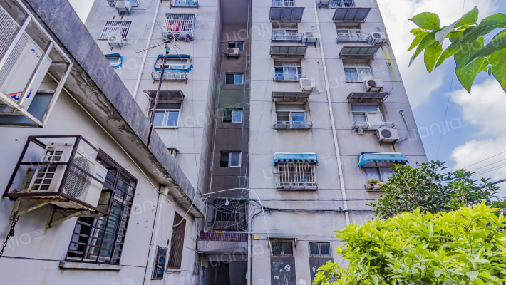 彤华小区外景图