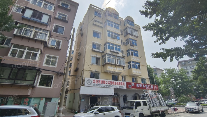 长兴街小区外景图