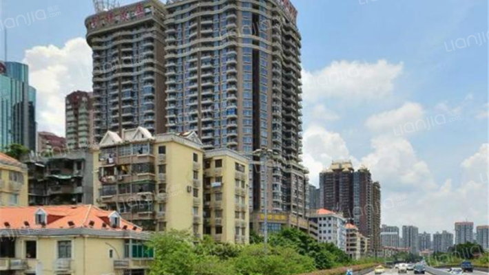 东湖广场外景图