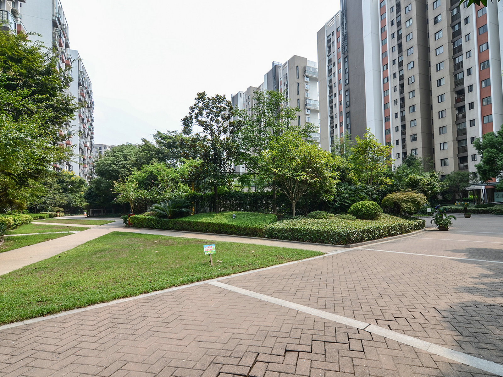 凯德视界小区实景 6