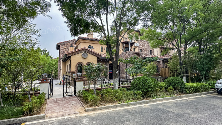 康桥圣菲外景图