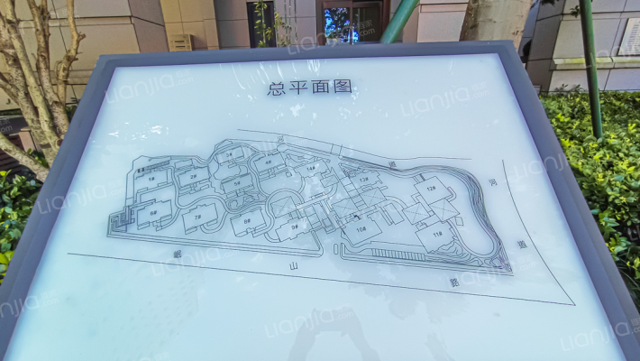 里仁花园四期外景图