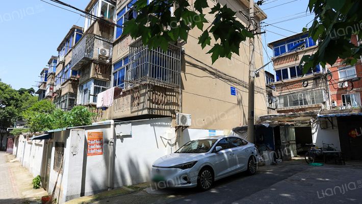 花山湾四区外景图