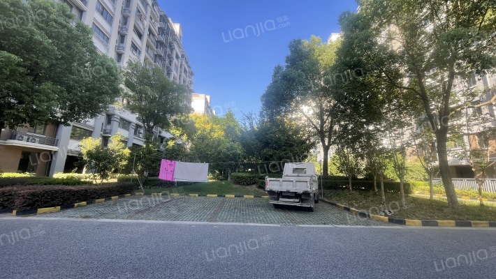 金腾家园外景图