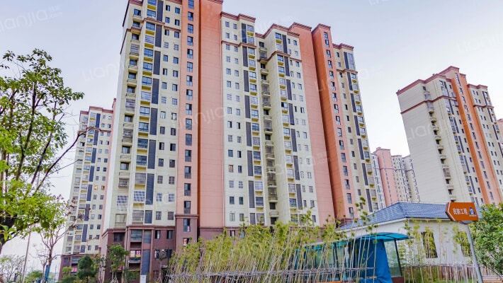 龙泉新苑外景图