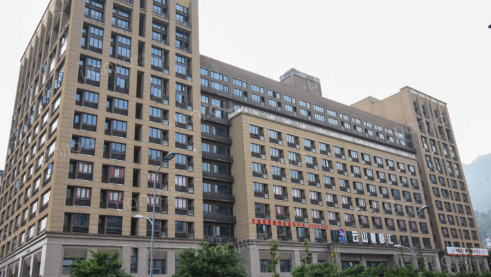 云山星都汇外景图