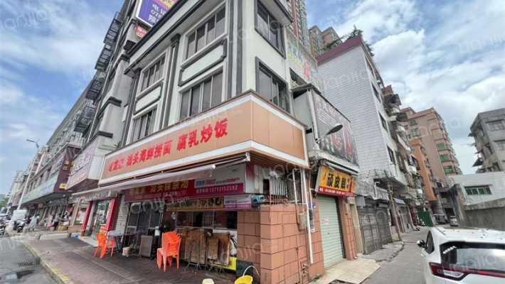 水陆运住宅楼外景图