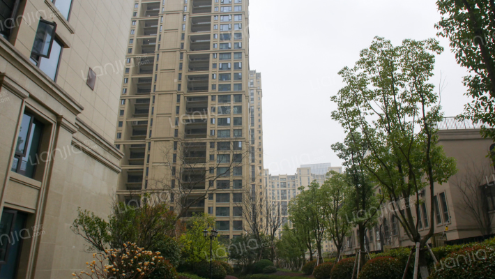 中国铁建江南国际城外景图