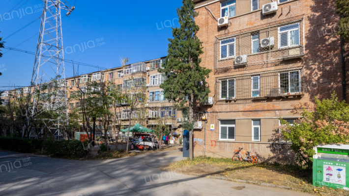 昊天大街17号院外景图