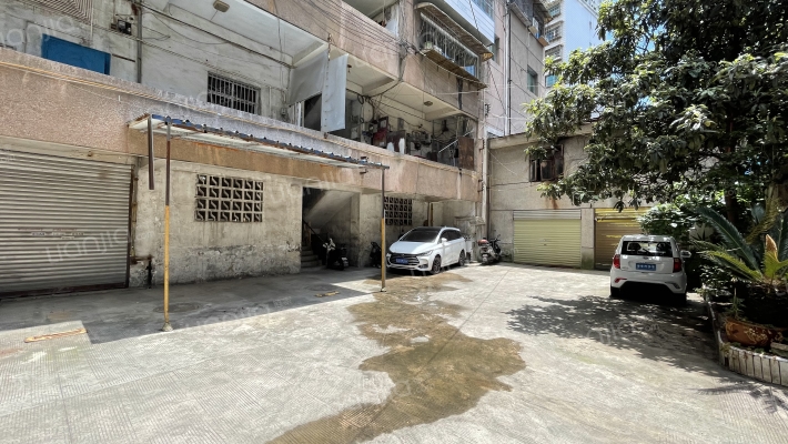 大理石路79号院外景图