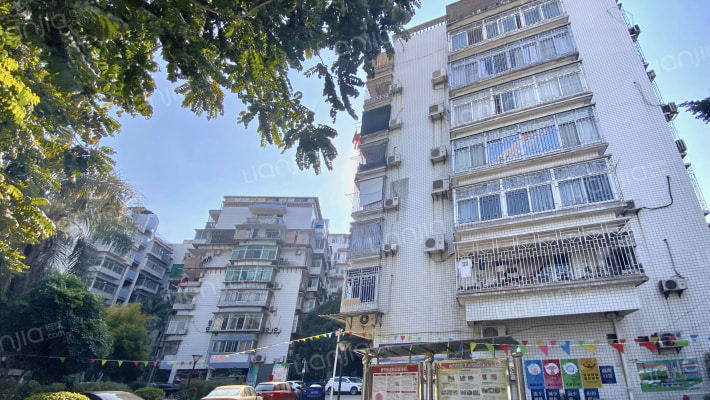 先锋小区外景图