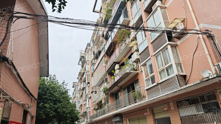 凤凰路97号外景图