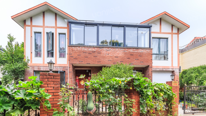 日高花苑外景图