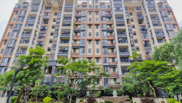 半山名苑外景图