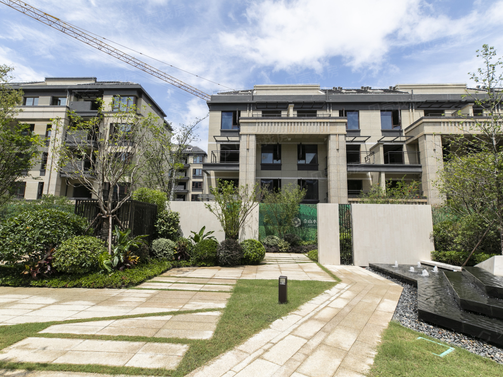 佘山水岸名邸相册