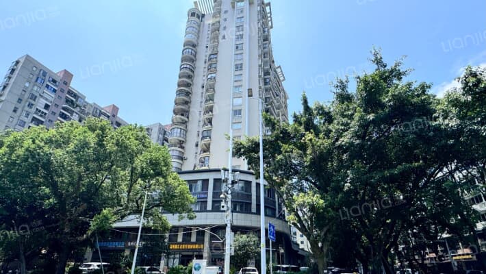 都市芳庭外景图