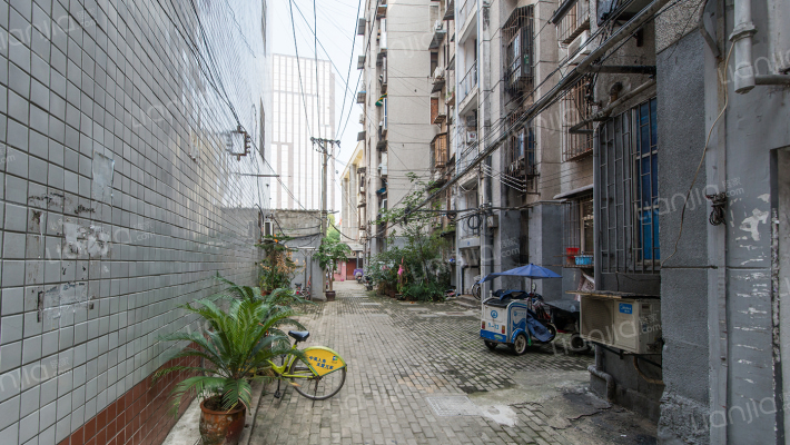 十二中宿舍外景图