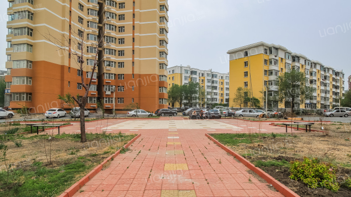 高层小区外景图